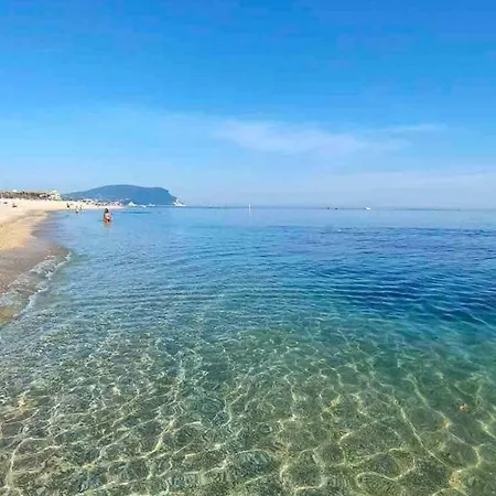 Paradiso Azzurro - 100 M Dal Mare Con Piscina Διαμέρισμα Porto Recanati